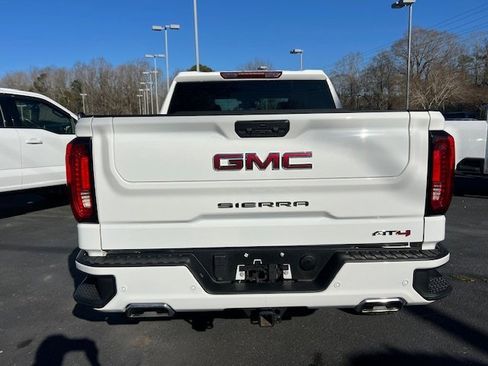 Used 2025 GMC Sierra 1500 AT4 image 16