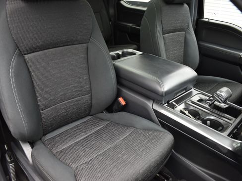 Used 2022 Ford F150 XLT w/ Equipment Group 302A High image 38