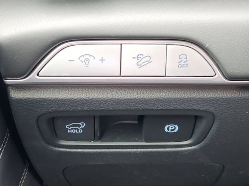Used 2025 Genesis GV80 2.5T Standard AWD/4WD image 26
