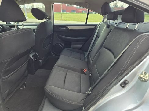Used 2017 Subaru Legacy 2.5i Premium w/ Moonroof Package AWD/4WD image 17