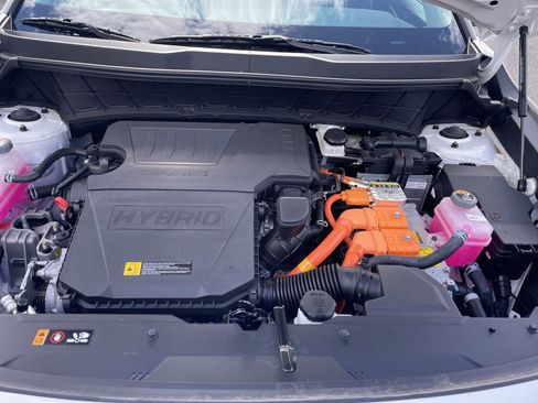 New 2025 Kia Niro LX image 15