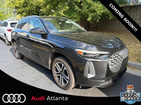 Used 2025 Audi Q5 Premium Plus w/ Premium Plus AWD/4WD image 1