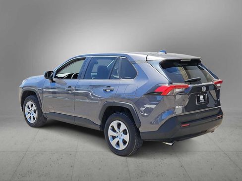 Used 2023 Toyota RAV4 LE FWD image 6