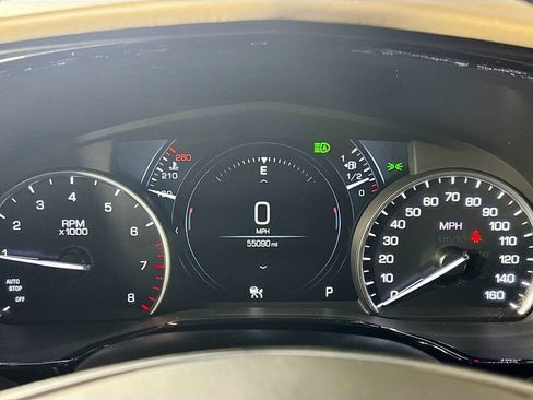 Used 2018 Cadillac XT5 Platinum w/ Driver Assist Package image 14