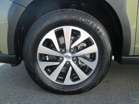 Used 2023 Subaru Outback Premium image 8