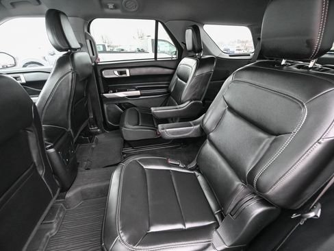 Certified 2023 Ford Explorer XLT w/ Equipment Group 202A image 22