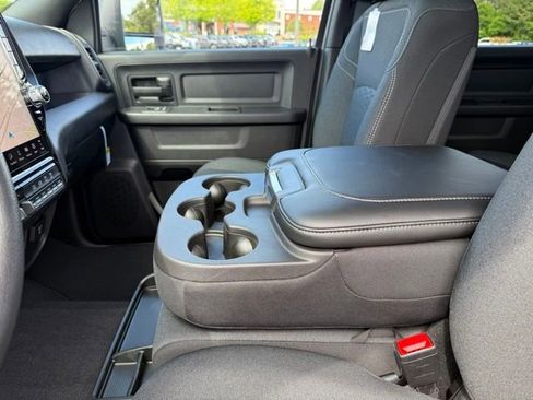 New 2026 RAM 2500 Tradesman AWD/4WD image 23