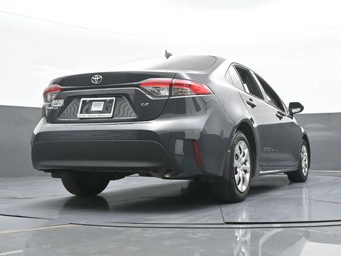 Used 2025 Toyota Corolla LE FWD image 51