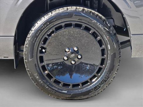 New 2026 Ford Maverick Lobo image 9