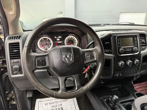 Used 2014 RAM 3500 Tradesman w/ Chrome Appearance Group AWD/4WD image 9