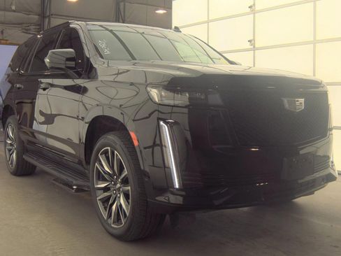 Used 2021 Cadillac Escalade Sport w/ Driver Assist Tech Package image 3