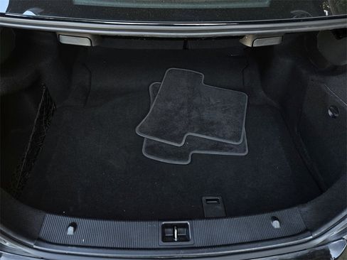 Used 2011 Mercedes-Benz C 350 Sport image 24