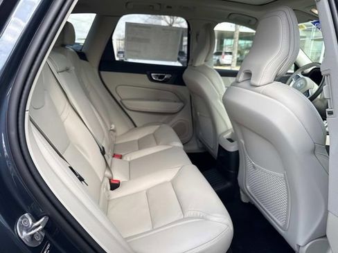 New 2026 Volvo XC60 T8 Ultra w/ Protection Package Premier image 13
