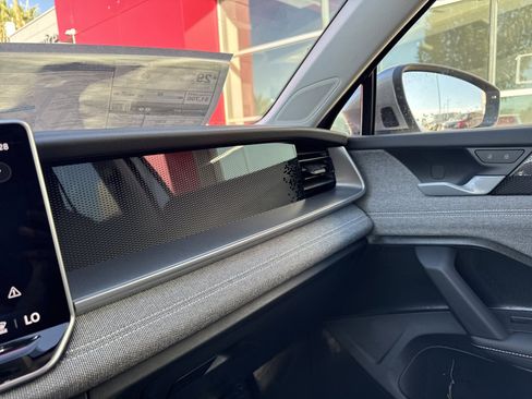 New 2026 Volkswagen Tiguan S image 22