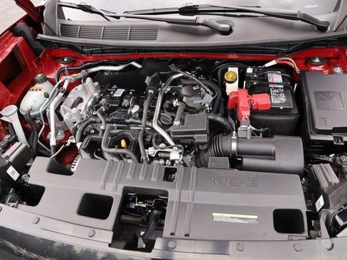 Certified 2025 Nissan Kicks SR AWD/4WD image 29