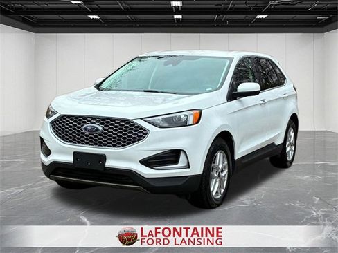 Used 2023 Ford Edge SEL image 1