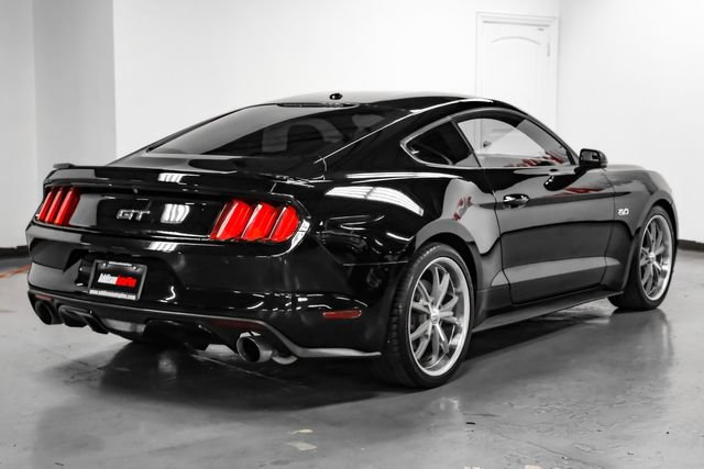Used 2017 Ford Mustang GT Premium RWD image 7