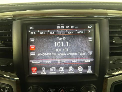 Used 2016 RAM 1500 Laramie w/ Convenience Group AWD/4WD image 14