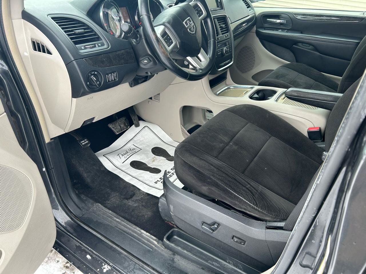 Used 2012 Dodge Grand Caravan Crew w/ Crew Value Pkg FWD image 11