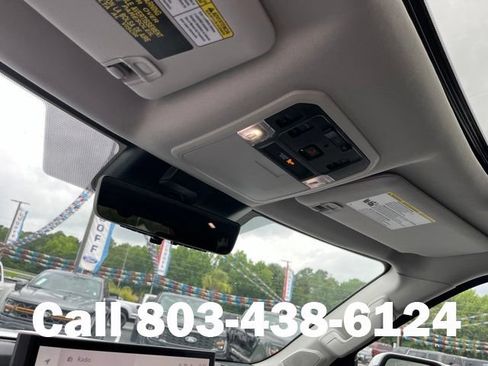 Used 2024 Toyota Sequoia Limited w/ Tow Technology Package AWD/4WD image 29