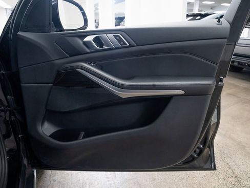 Used 2019 BMW X5 xDrive40i w/ Convenience Package image 24