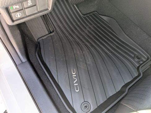 Certified 2023 Honda Civic Touring image 31