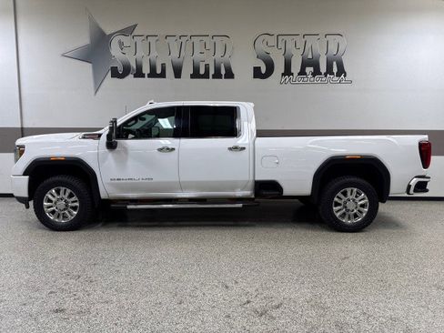 Used 2020 GMC Sierra 3500 Denali w/ Denali Ultimate Package image 5
