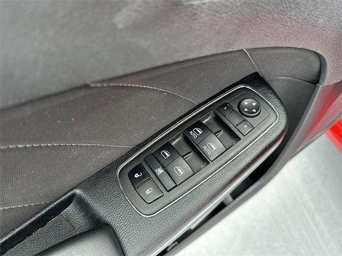 Used 2023 Dodge Charger SXT image 15