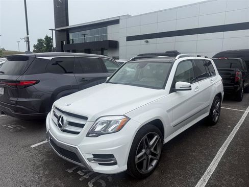 Used 2015 Mercedes-Benz GLK 350 2WD image 1