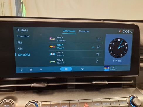 Used 2025 Hyundai Kona SEL FWD image 12