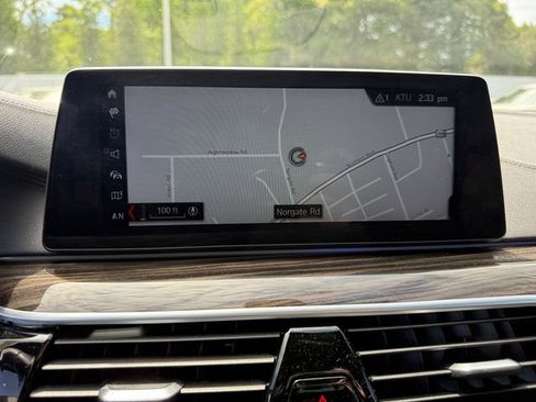 Used 2017 BMW 530i xDrive AWD/4WD image 21
