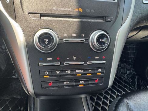 Used 2018 Lincoln MKC Premiere image 23