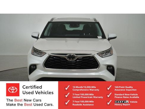 Certified 2025 Toyota Highlander Limited image 8