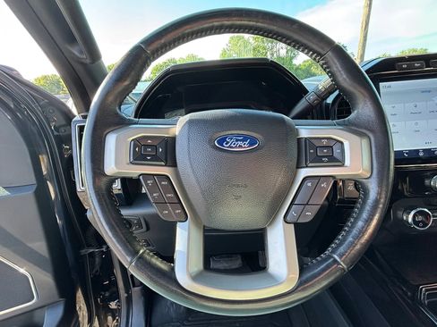 Used 2022 Ford F250 Lariat w/ Black Appearance Package AWD/4WD image 43