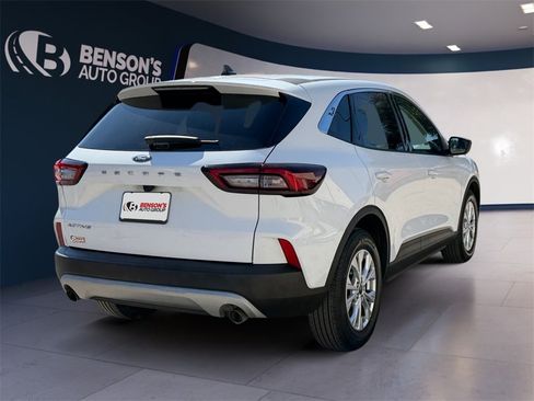Used 2023 Ford Escape Active image 5