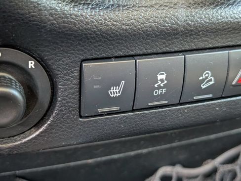 Used 2014 Jeep Wrangler Sahara AWD/4WD image 20