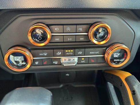 Used 2021 Ford Bronco First Edition AWD/4WD image 18