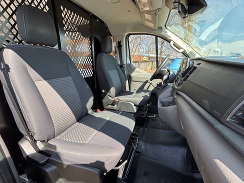 Used 2024 Ford Transit 250 Low Roof w/ Exterior Upgrade Package RWD image 15