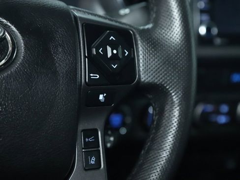 Used 2022 Toyota Tacoma TRD Sport image 24