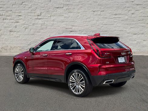 Certified 2025 Cadillac XT4 Premium Luxury FWD image 3