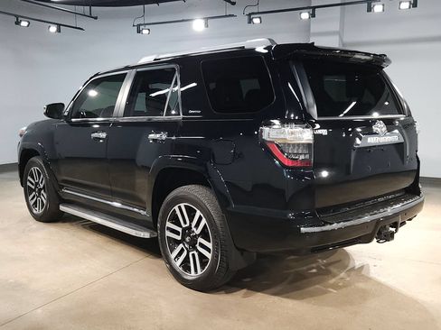 Used 2024 Toyota 4Runner Limited AWD/4WD image 5