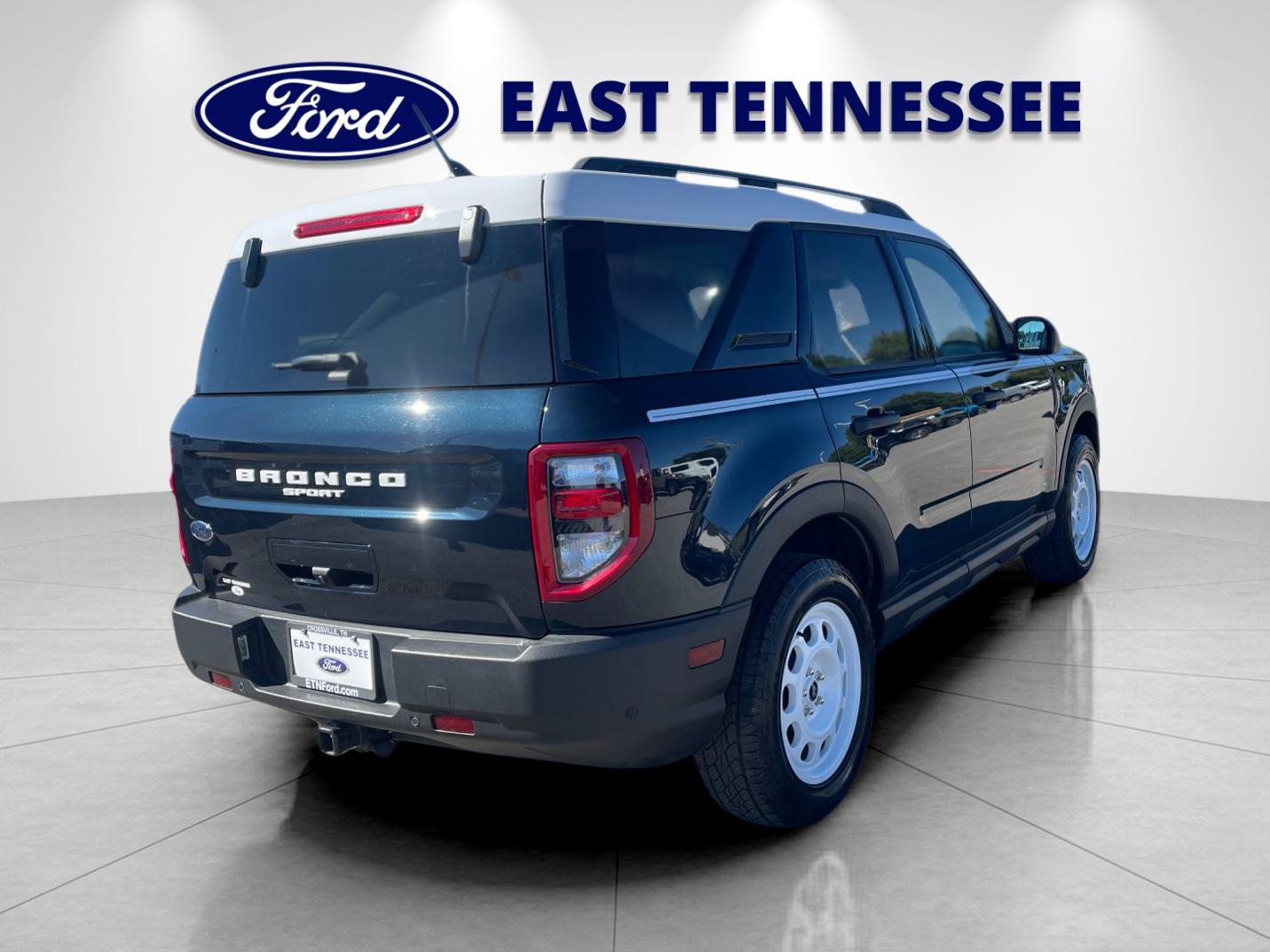 Used 2023 Ford Bronco Sport Heritage w/ Heritage Convenience Package AWD/4WD image 3