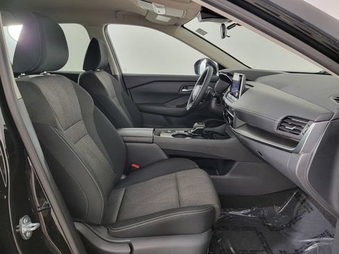 Used 2026 Nissan Rogue SV FWD image 19