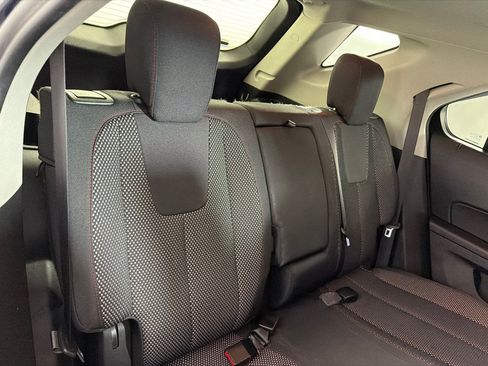 Used 2017 Chevrolet Equinox LS FWD image 21