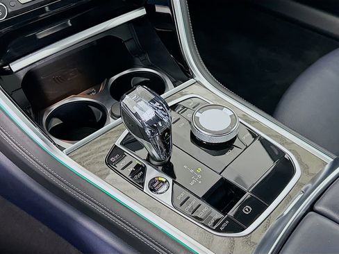 Certified 2022 BMW 840i Coupe image 17