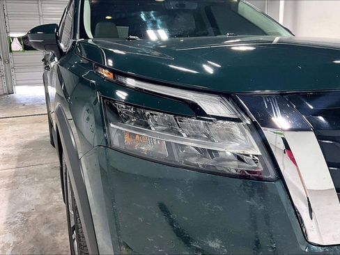 Used 2023 Nissan Pathfinder SL w/ SL Premium Package image 39