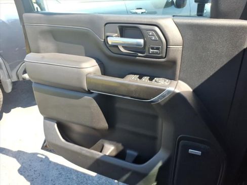 Used 2021 Chevrolet Silverado 2500 LTZ w/ Carhartt Edition AWD/4WD image 24