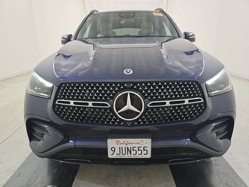 Used 2024 Mercedes-Benz GLE 350 4MATIC image 2