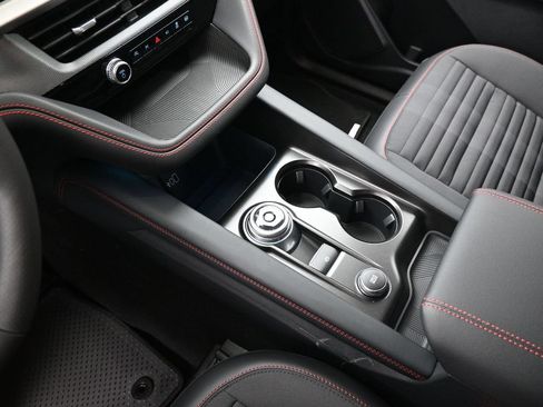 New 2026 Ford Explorer ST-Line w/ ST-Line Street Pack RWD image 19
