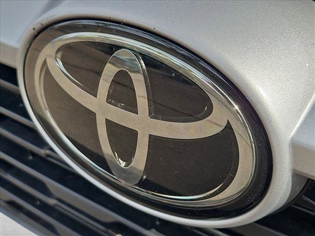 Used 2024 Toyota RAV4 XLE FWD image 30
